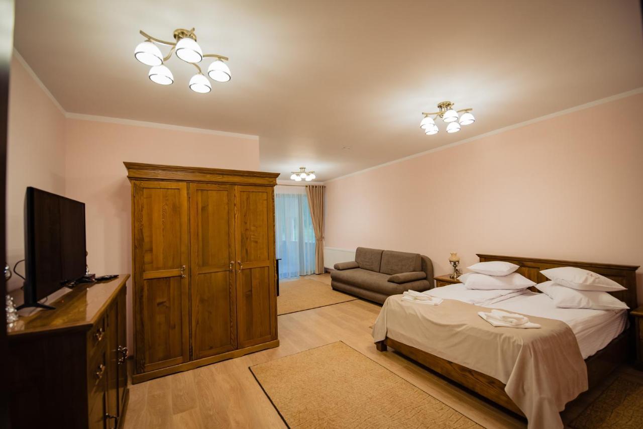 Casa Maiereana Otel Anies Dış mekan fotoğraf