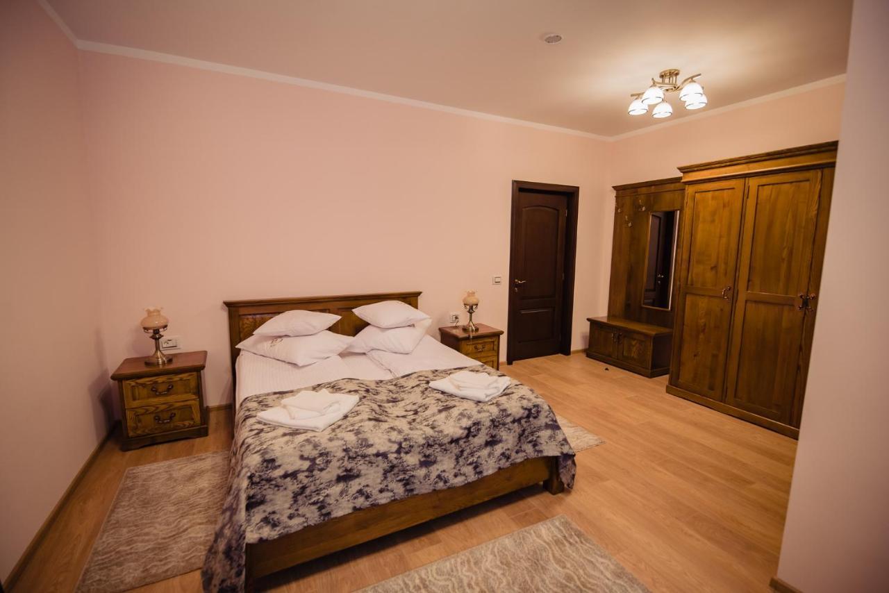 Casa Maiereana Otel Anies Dış mekan fotoğraf